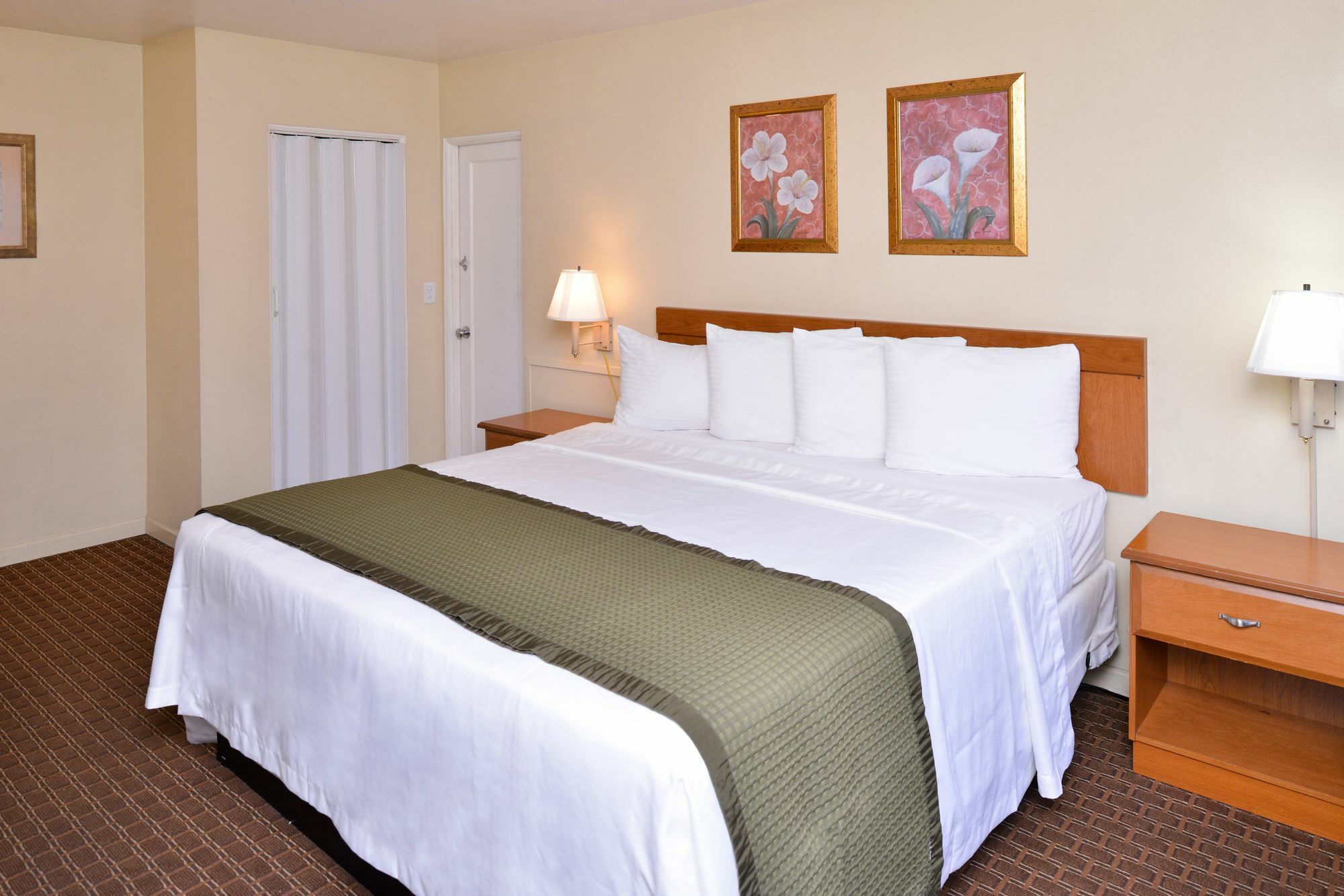 Travelodge By Wyndham Eugene Downtown/University Of Oregon מראה חיצוני תמונה