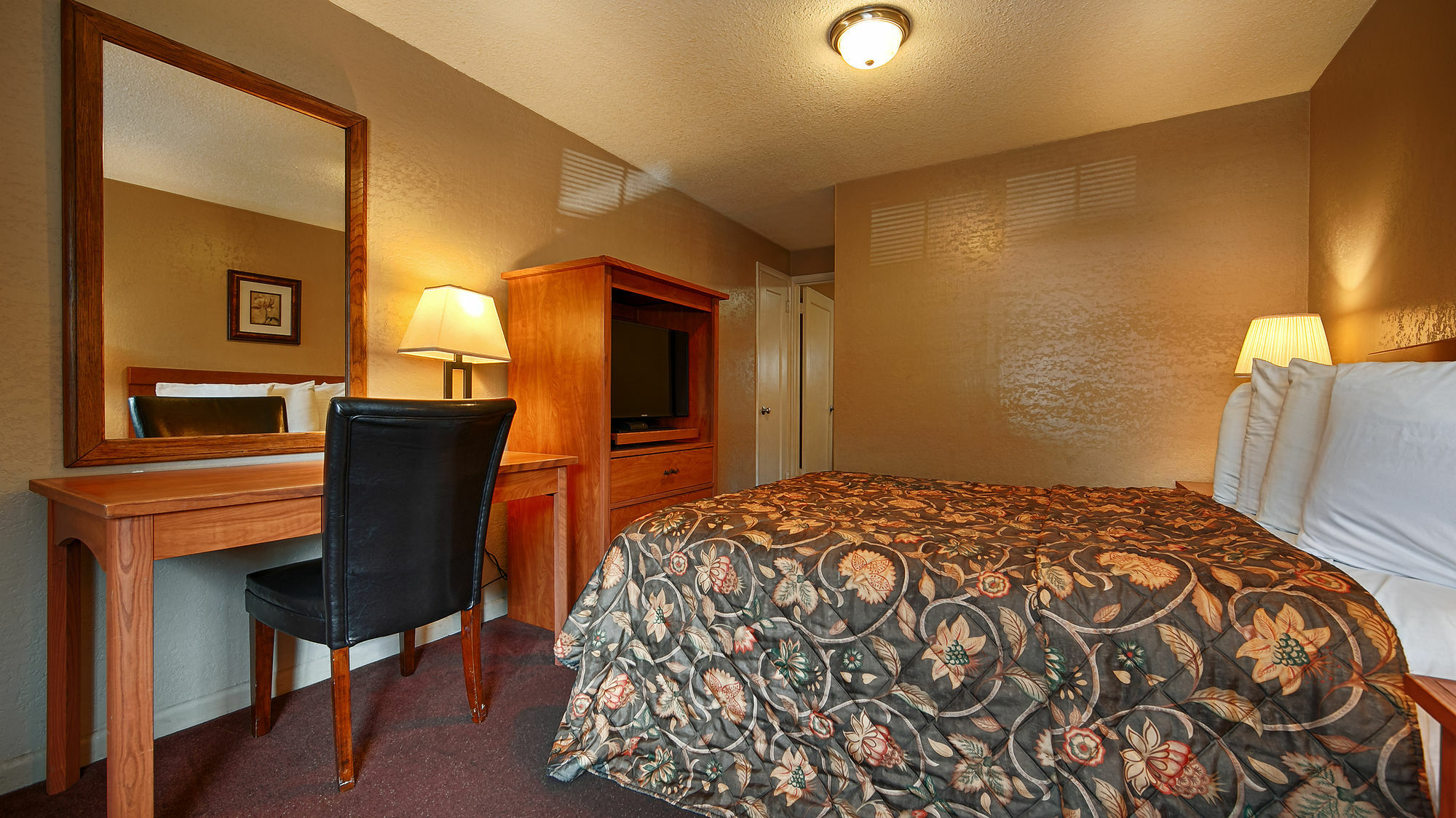 Travelodge By Wyndham Eugene Downtown/University Of Oregon מראה חיצוני תמונה