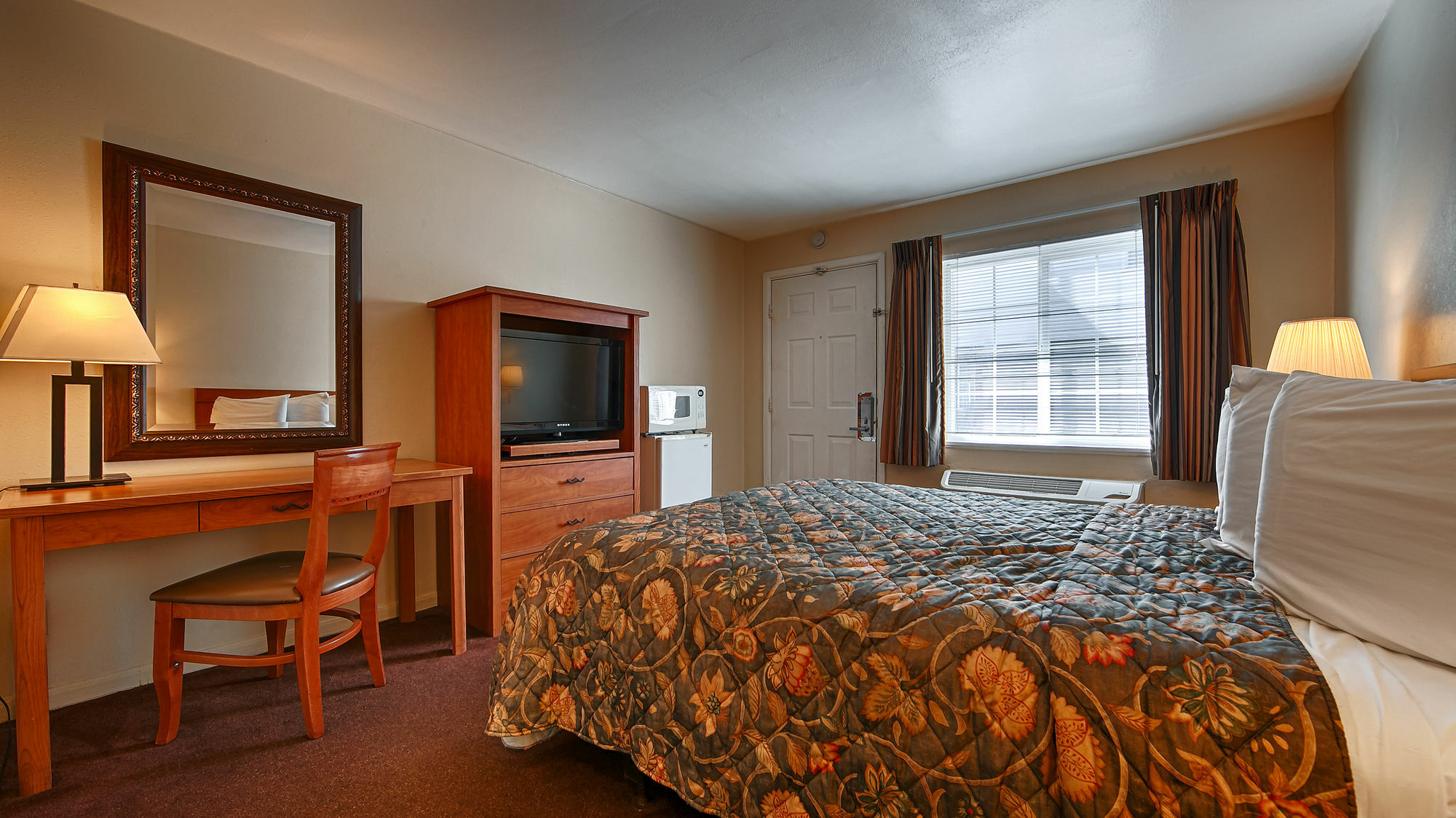 Travelodge By Wyndham Eugene Downtown/University Of Oregon מראה חיצוני תמונה
