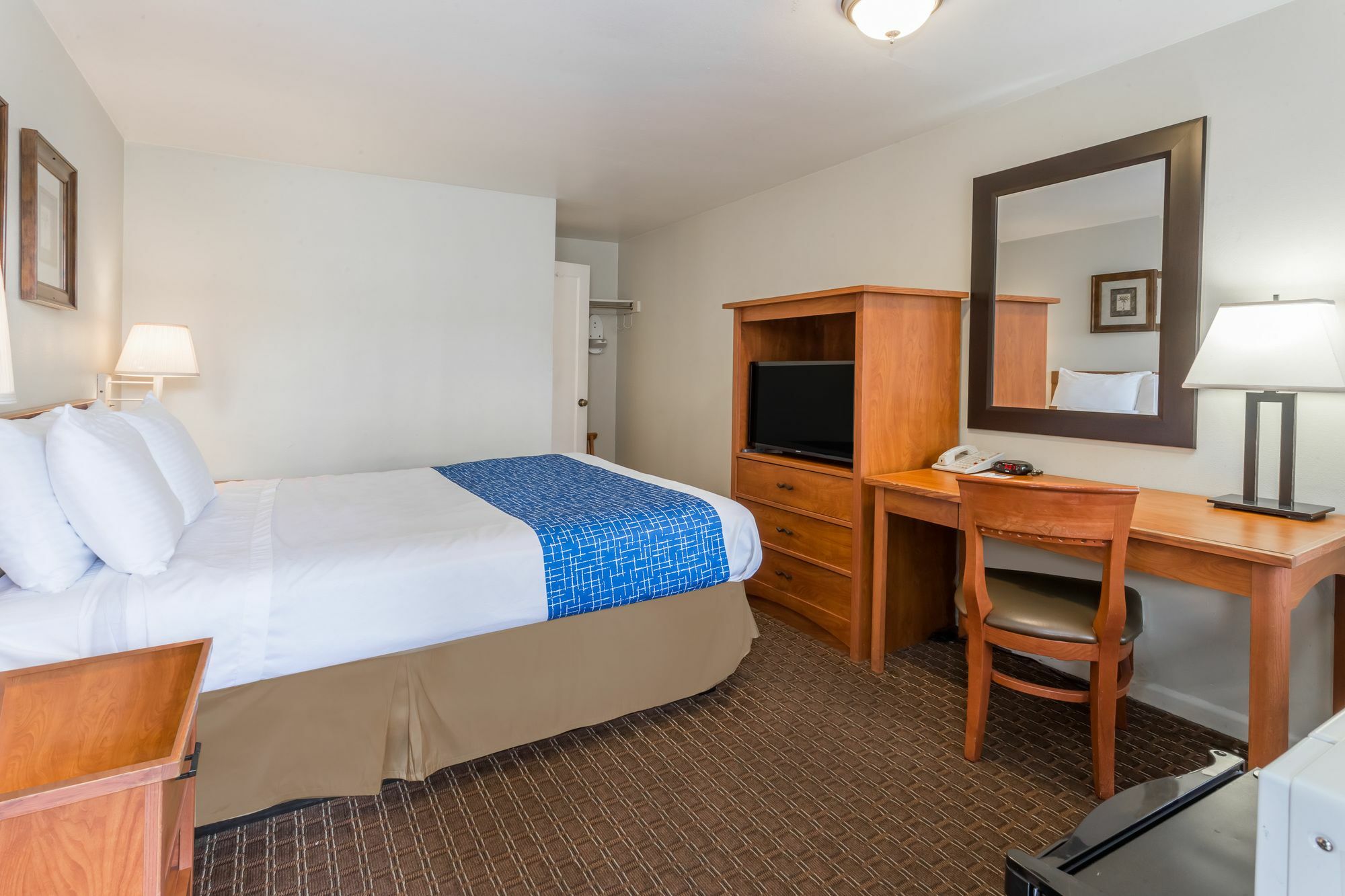 Travelodge By Wyndham Eugene Downtown/University Of Oregon מראה חיצוני תמונה